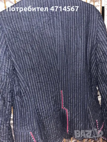 Дамско сако на Guess, снимка 3 - Сака - 56700971
