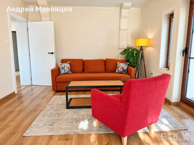 Двустаен апартамент със слънчев балкон - нощувки център Пловдив
