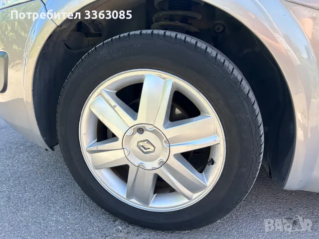 Renault Megane 2003, 1,4 , снимка 11 - Автомобили и джипове - 56744136