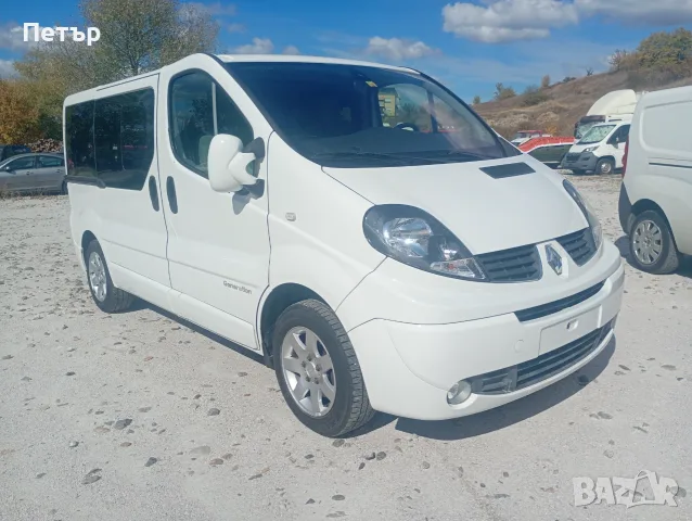 Renault Traffic 2.0dci 6+1 Generation ,Navi, снимка 3 - Бусове и автобуси - 56556763
