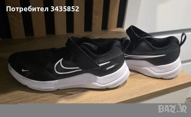Оригинални детски маратонки Nike Cosmic Runner, Размер 34