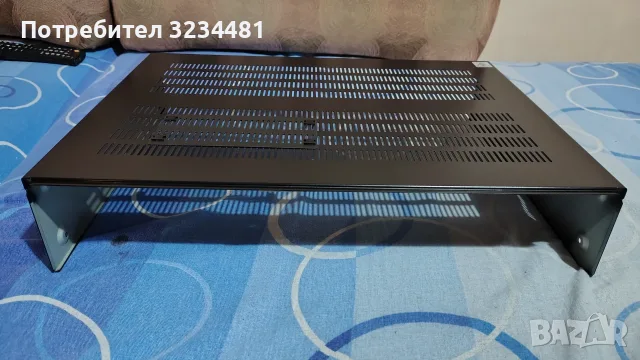 Продавам НОВ капак за Marantz PM 6007 