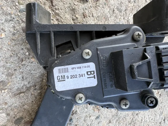 Потенциометър-педал за газ Опел Зафира A-Opel Zfira-A  GM 9 202 341 BT