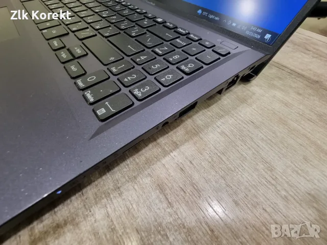 ASUS ExpertBook 15.6 inch, снимка 9 - Лаптопи за работа - 56627077