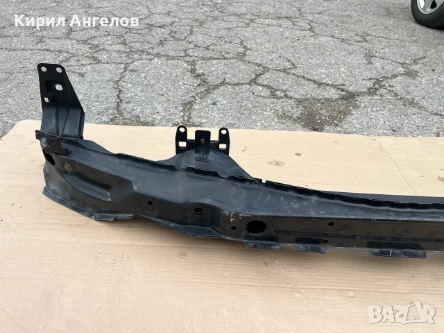 Гредата на предната броня за BMW X5 E53, снимка 2 - Части - 56662292