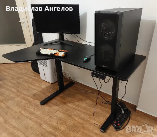 Гейминг бюро Huzaro Hero 9.0