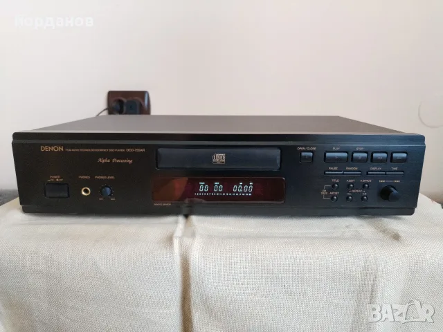 Качествен компакт диск плейър DENON dsd 755 ar