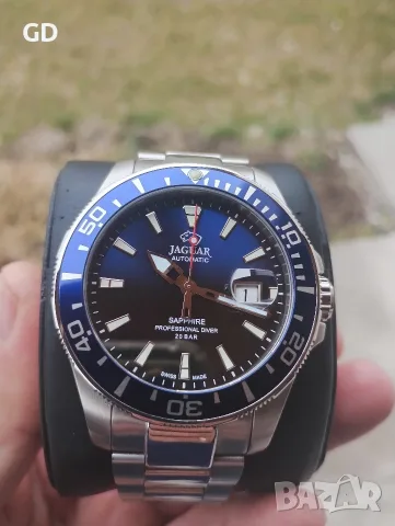Jaguar automatic diver