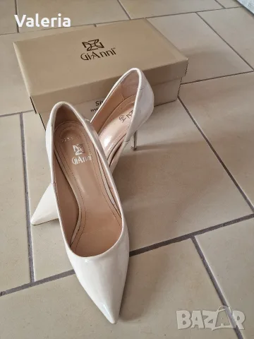 продавам официални обувки gianni