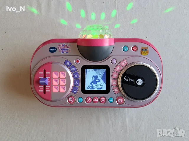Детското музикално студио VTech Kidi Super Star DJ Studio.
