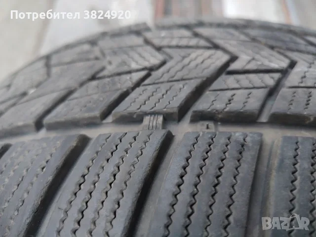 Зимни гуми ROTALLA 245/60/18, снимка 5 - Гуми и джанти - 56653838