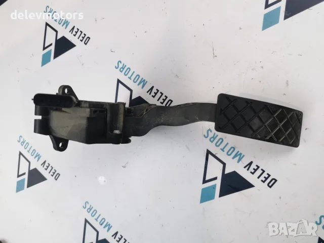 6C1721503D Електронен педал на газта с педална накладка Bosch 6-пинова букса, пластмасов корпус за