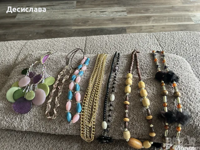Колиета и гердани, снимка 8 - Колиета, медальони, синджири - 56567066