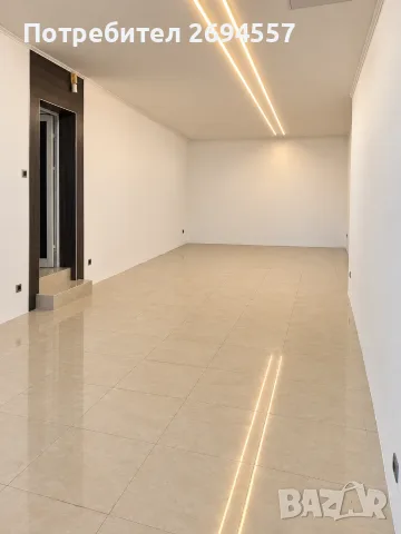 Продава се Магазин в идеален център, снимка 3 - Магазини - 55615205