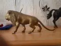 Голям лъв от бронз, снимка 3
