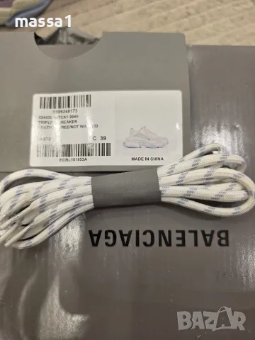 BALENCIAGA оригинални сникърси. 350 €, снимка 7 - Маратонки - 56655327