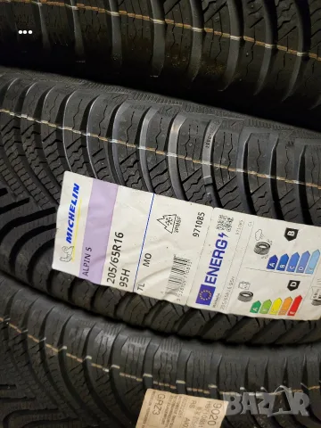 205/65/16 Michelin / Semperit зимни гуми, снимка 2 - Гуми и джанти - 56639257