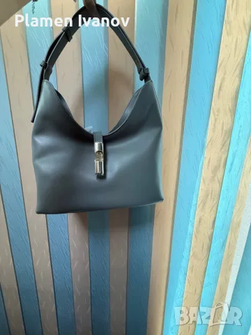 Чисто нова чанта FURLA 