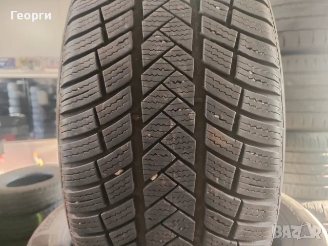 2бр.зимни гуми 225/50/17 Vredestein