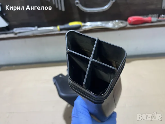 Въздуховод от Audi 100 C4 2.3 , снимка 4 - Части - 56647959