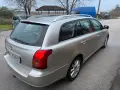 Тойота Авенсис 2.0 d4d, снимка 2