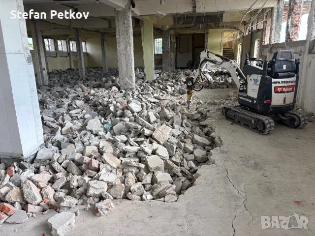 Услуга с мини багер , снимка 7 - Кърти, чисти, извозва - 56750661