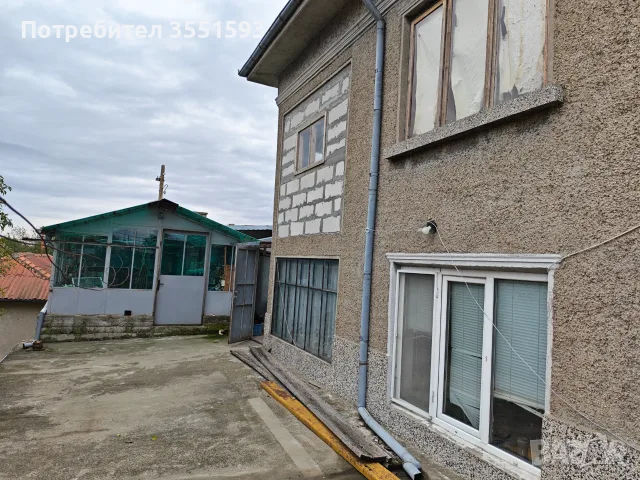 Къща на 3 етажа в Тутракан , снимка 4 - Къщи - 56566690